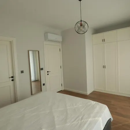 Luxurious, Modern With Private Pool In * Çeşme