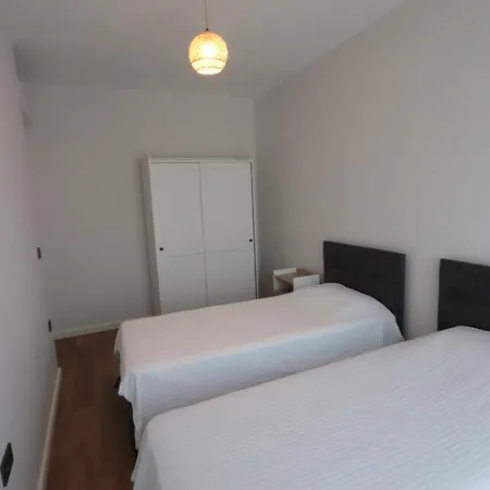 Luxurious, Modern With Private Pool In * Çeşme